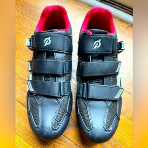 Peloton bike shoes size 45, worn very few times